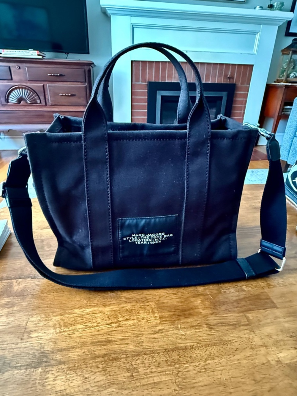 Marc Jacobs Black Canvas 'The Tote Bag' with White Logo - Picture 2 of 4